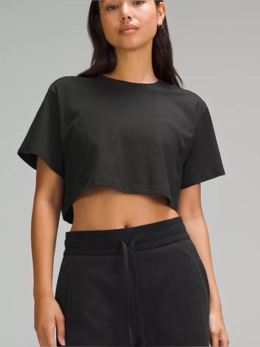 Abound Black Cropped Crew Tee Top